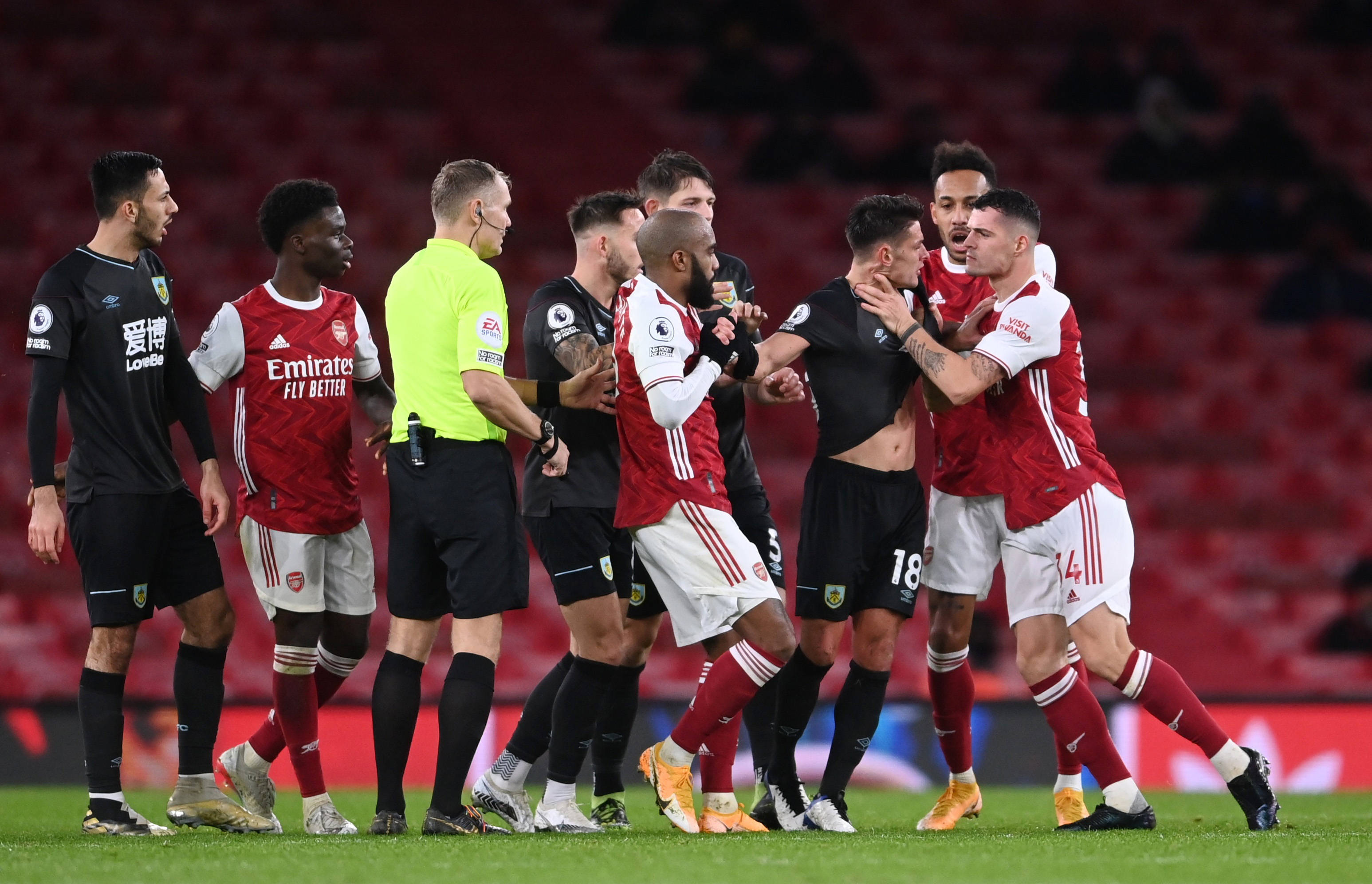 迪场均35 迪场均35