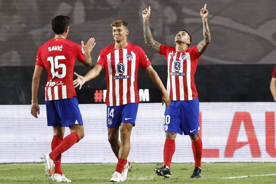 在国际羽毛 在国际羽毛