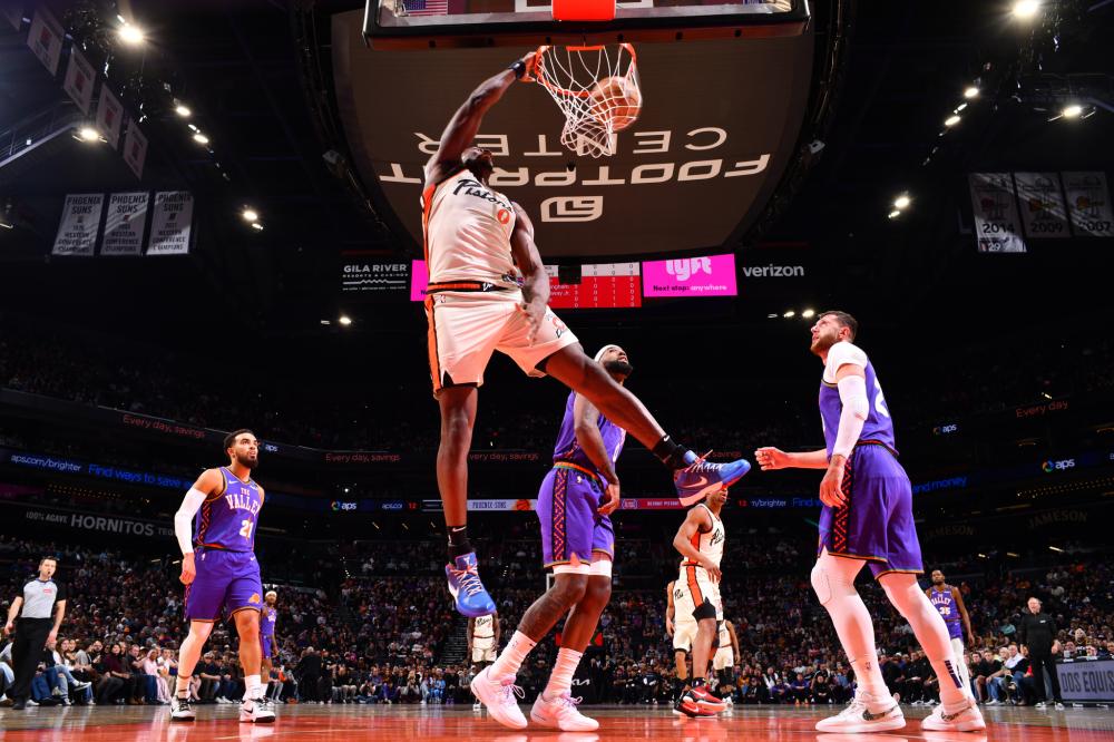 运动员通过 运动员通过